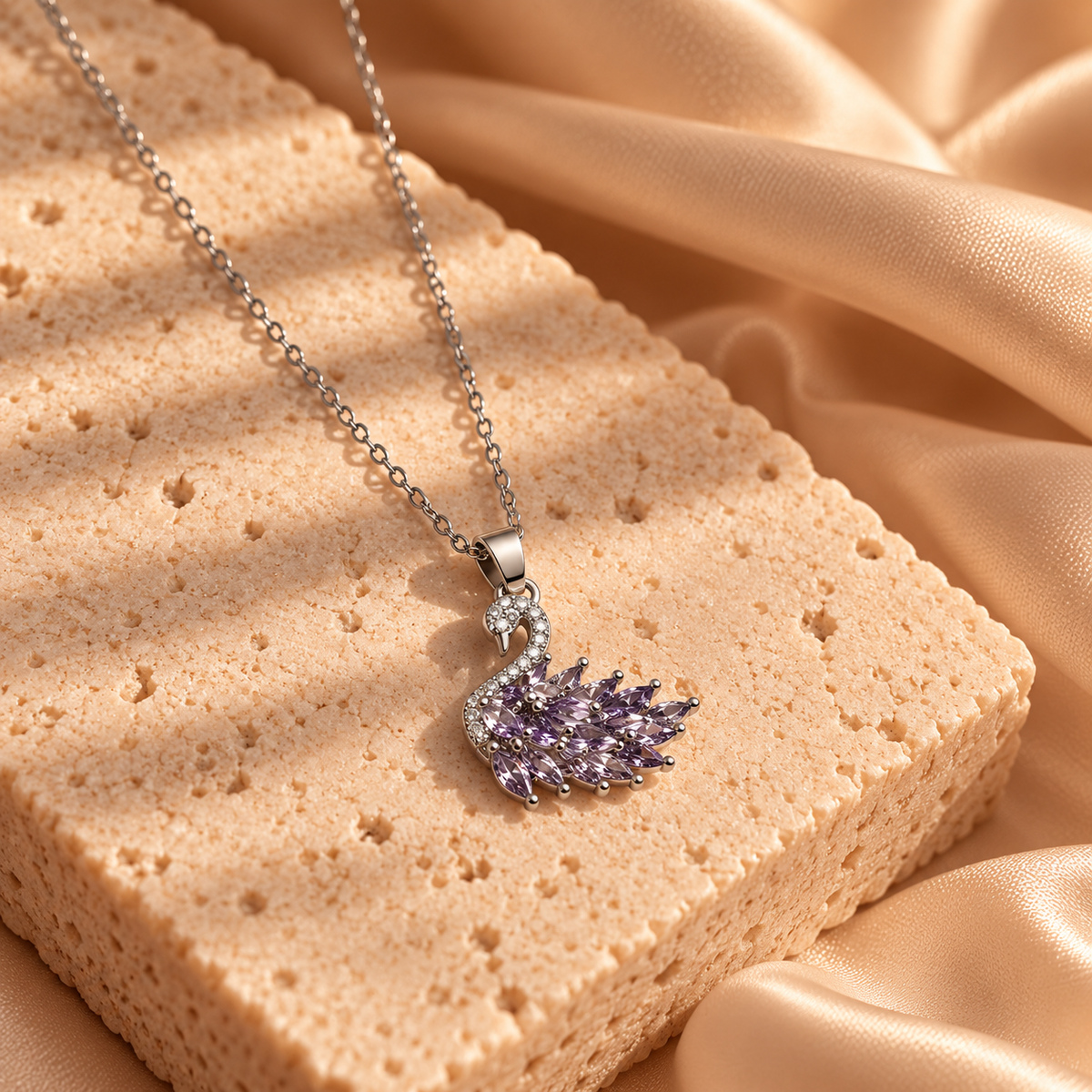 Collier Cygne Elegant